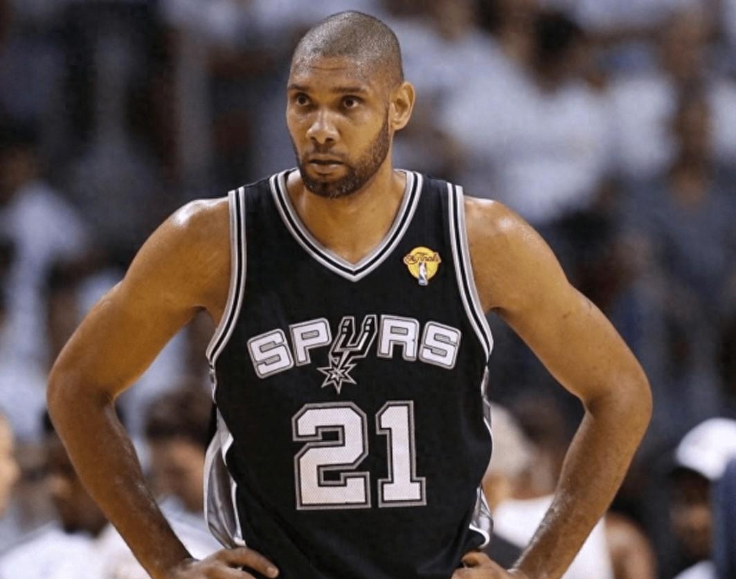 查克解析 ｜ 逐帧拆解：米切尔对阵鹈鹕，进攻技术细节解析（查克解析 ｜ 逐帧剖析米切尔战鹈鹕：进攻细节全解读）