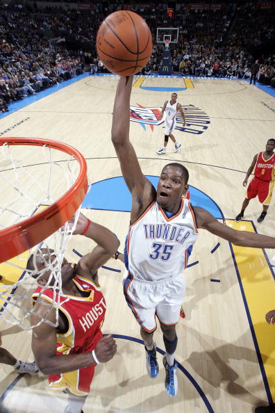 莱曼：现在的拜仁比不败之师更具统治力；阿森纳夏窗钱花得值（莱曼：如今的拜仁统治力胜过当年的不败之师；阿森纳今夏投入物有所值）