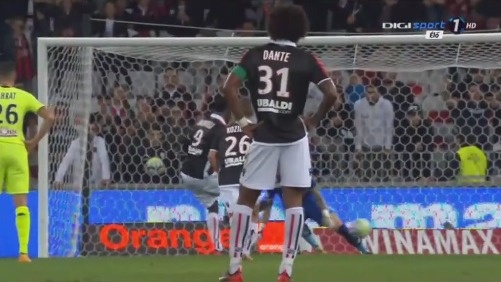 4次！吉迪是NBA本赛季获得三双次数最多的后卫（吉迪以4次三双领跑本季NBA后卫）