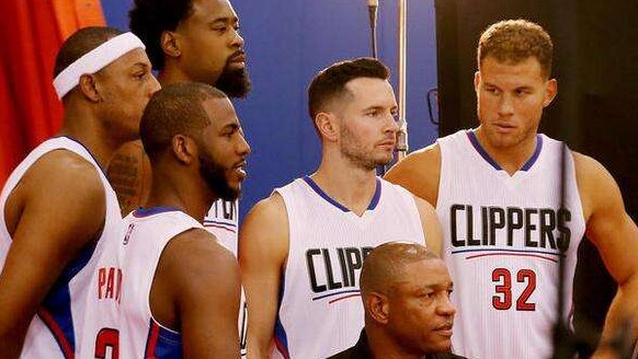 世体：马竞雨中训练备战莱万特，穆索和冈萨雷斯回归球队（世体：雨中备战莱万特，马竞迎穆索与冈萨雷斯归队）