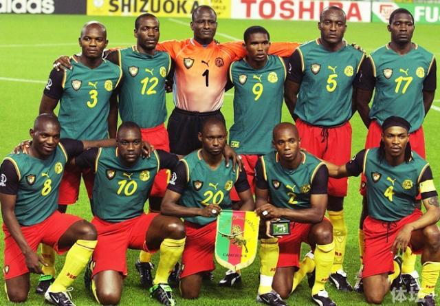 安东尼奥：发现拜合拉木时他还在踢中卫；我让球员远离外界评论（安东尼奥：初识拜合拉木时他踢中卫；我要求球员远离舆论杂音）