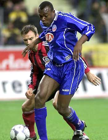 恐怖如斯！霍姆格伦本赛季出战时 雷霆战绩21-0保持不败（霍姆格伦出战即全胜！雷霆本季其登场时战绩21胜0负）