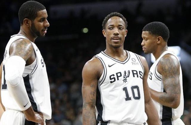 加比亚：这支球队在这赛季的团结使我们能够克服困难（加比亚：本季的团队凝聚力让我们挺过难关）