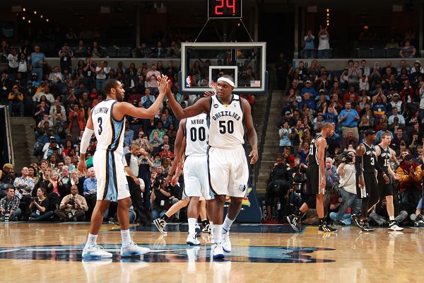 单届世欧预／欧预赛进球榜：哈兰德、莱万16球并列第一（单届世欧预／欧预赛射手榜：哈兰德与莱万同以16球领跑）